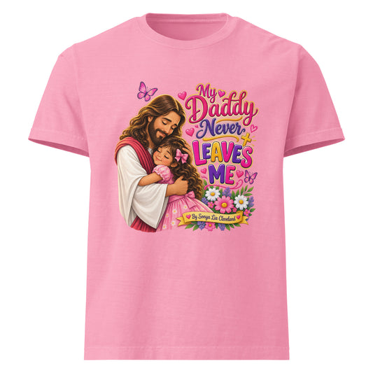 Oversized t-shirt right side view